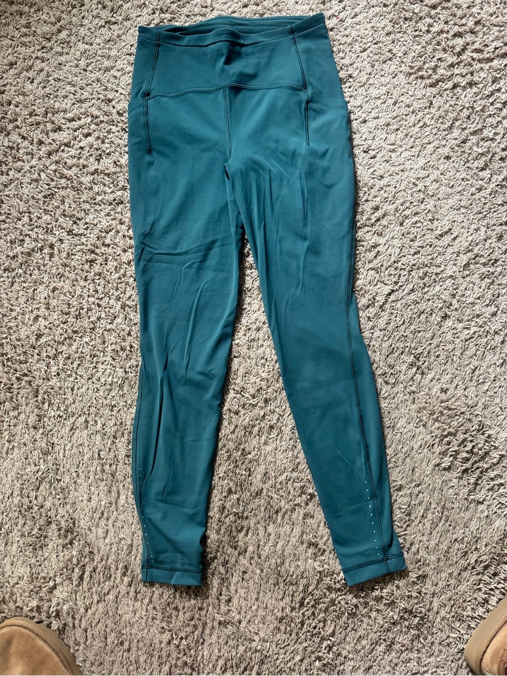 Lululemon leggings size 6